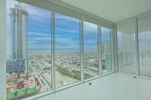 1040 Biscayne Blvd, Miami, FL 33132 - Photo 1