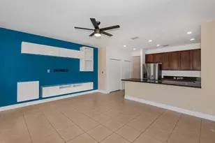 932 SW 147th Ave, Pembroke Pines, FL 33027 - Photo 7