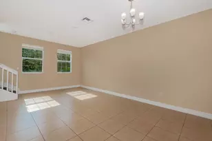 932 SW 147th Ave, Pembroke Pines, FL 33027 - Photo 9