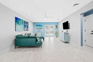 2754 NE 31st Ct, Lighthouse Point, FL 33064 - Photo 11