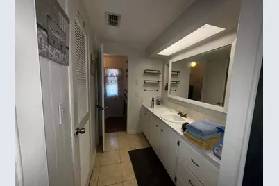 4242 3rd Court, Lantana, FL 33462 - Photo 9