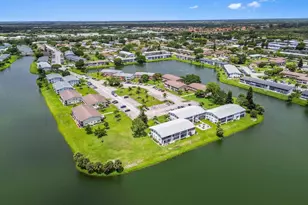 2 Chatham A, West Palm Beach, FL 33417 - Photo 27