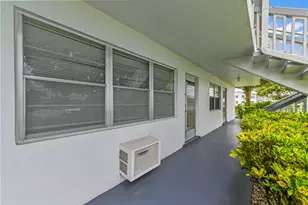 2 Chatham A, West Palm Beach, FL 33417 - Photo 15
