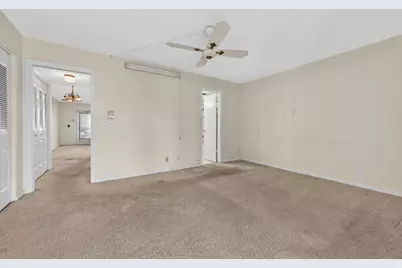 2 Chatham A, West Palm Beach, FL 33417 - Photo 11