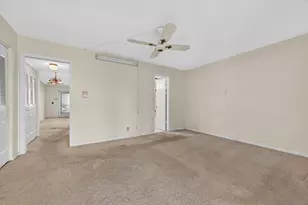 2 Chatham A, West Palm Beach, FL 33417 - Photo 11