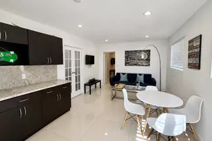 88 NE 154th St, North Miami Beach, FL 33162 - Photo 19