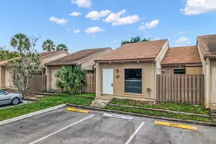 2026 SW 81st Way, Davie, FL 33324 - Photo 25
