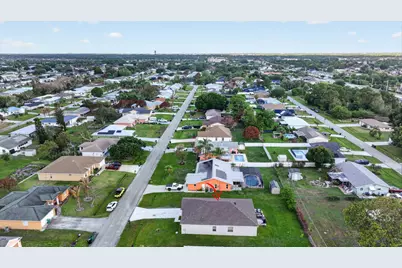 535 SW Butler Avenue, Port Saint Lucie, FL 34983 - Photo 35