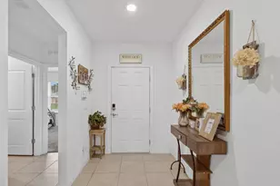 535 SW Butler Ave, Port Saint Lucie, FL 34983 - Photo 5