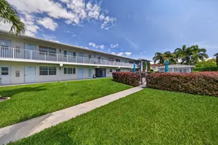 2110 NE 42nd St, Lighthouse Point, FL 33064 - Photo 15