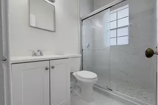 623 Park Pl, West Palm Beach, FL 33401 - Photo 3
