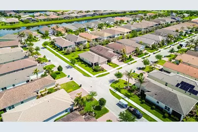 9792 SW Trumpet Tree Circle, Port Saint Lucie, FL 34987 - Photo 17