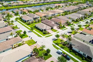 9792 SW Trumpet Tree Cir, Port Saint Lucie, FL 34987 - Photo 17