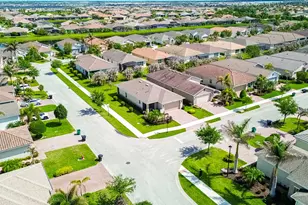 9792 SW Trumpet Tree Cir, Port Saint Lucie, FL 34987 - Photo 15