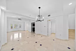 2051 SE 3rd St, Deerfield Beach, FL 33441 - Photo 7