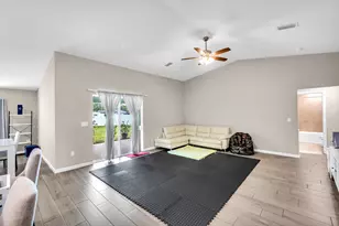 1220 SE Navajo Ln, Port Saint Lucie, FL 34983 - Photo 7