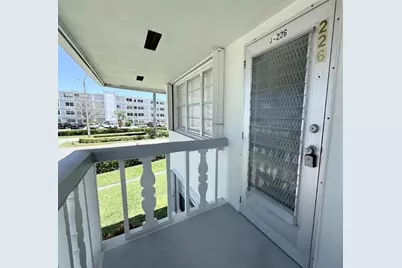 226 Windsor J, West Palm Beach, FL 33417 - Photo 13
