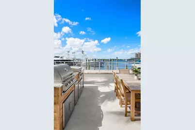 182 Lake Drive #5202, Palm Beach Shores, FL 33404 - Photo 25