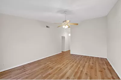 6105 Fairfield Circle, Greenacres, FL 33463 - Photo 11