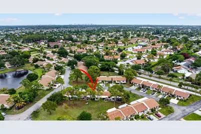 6105 Fairfield Circle, Greenacres, FL 33463 - Photo 47