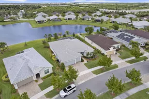 9271 Sinoper Ln, Port Saint Lucie, FL 34987 - Photo 41