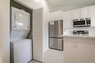 320 NE 42nd St, Boca Raton, FL 33431 - Photo 15