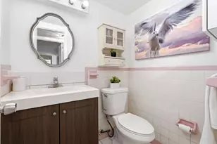 1401 N 12th Ct, Hollywood, FL 33019 - Photo 5