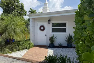 203 Seacrest Ln, Delray Beach, FL 33444 - Photo 1