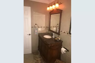 700 NE 14th Avenue NE #404, Hallandale Beach, FL 33009 - Photo 23