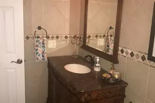 700 NE 14th Ave NE, Hallandale Beach, FL 33009 - Photo 23