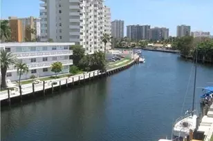 700 NE 14th Ave NE, Hallandale Beach, FL 33009 - Photo 39