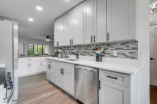 21691 Cypress Rd, Boca Raton, FL 33433 - Photo 3