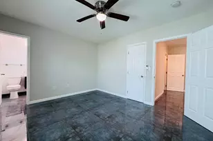 935 8th St, Miami Beach, FL 33139 - Photo 13