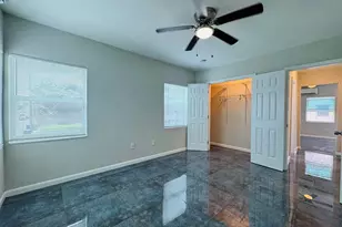 935 8th St, Miami Beach, FL 33139 - Photo 23