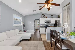 4334 Cambridge St, Lake Worth Beach, FL 33461 - Photo 3