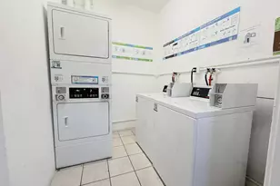623 Park Pl, West Palm Beach, FL 33401 - Photo 13