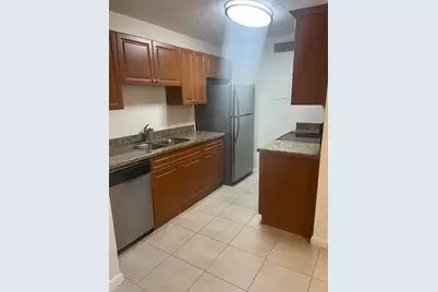 639 Executive Center Drive #O105, West Palm Beach, FL 33401 - Photo 3