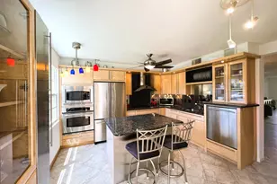 2902 Victoria Cir, Coconut Creek, FL 33066 - Photo 3