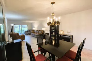 2902 Victoria Cir, Coconut Creek, FL 33066 - Photo 21