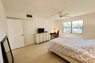 2902 Victoria Cir, Coconut Creek, FL 33066 - Photo 17