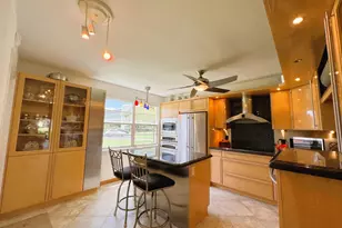2902 Victoria Cir, Coconut Creek, FL 33066 - Photo 23