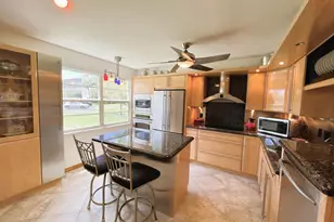 2902 Victoria Cir, Coconut Creek, FL 33066 - Photo 3