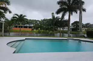 8954 SW 52nd Ct, Cooper City, FL 33328 - Photo 9