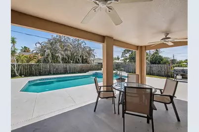2674 SE Creston Lane, Port Saint Lucie, FL 34952 - Photo 17