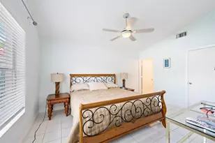 2606 Bedford Mews Dr, Wellington, FL 33414 - Photo 9
