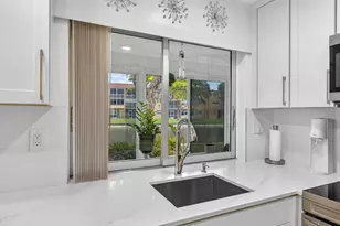 9081 Lime Bay Blvd, Tamarac, FL 33321 - Photo 7