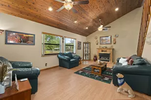 2725 Twin Oaks Trail, Fort Pierce, FL 34945 - Photo 17