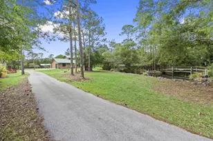 2725 Twin Oaks Trail, Fort Pierce, FL 34945 - Photo 3