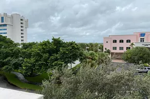 616 Clearwater Park Rd, West Palm Beach, FL 33401 - Photo 9