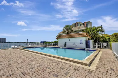 2936 Lake Shore Drive #309, Riviera Beach, FL 33404 - Photo 31